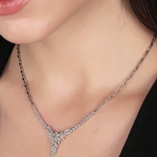 0,82 Karat Pırlanta Kolye